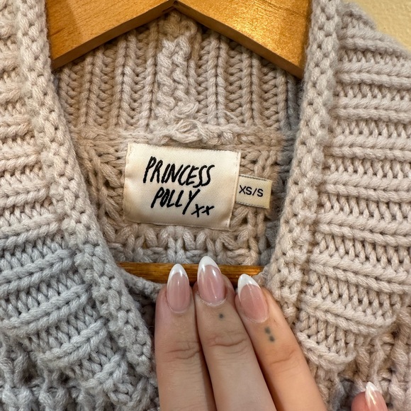 Princess Polly Cream Cowl Neck Sweater Women’s Size XS/S - Picture 4 of 8